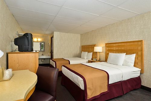 Howard Johnson By Wyndham West Yarmouth Cape Cod מראה חיצוני תמונה